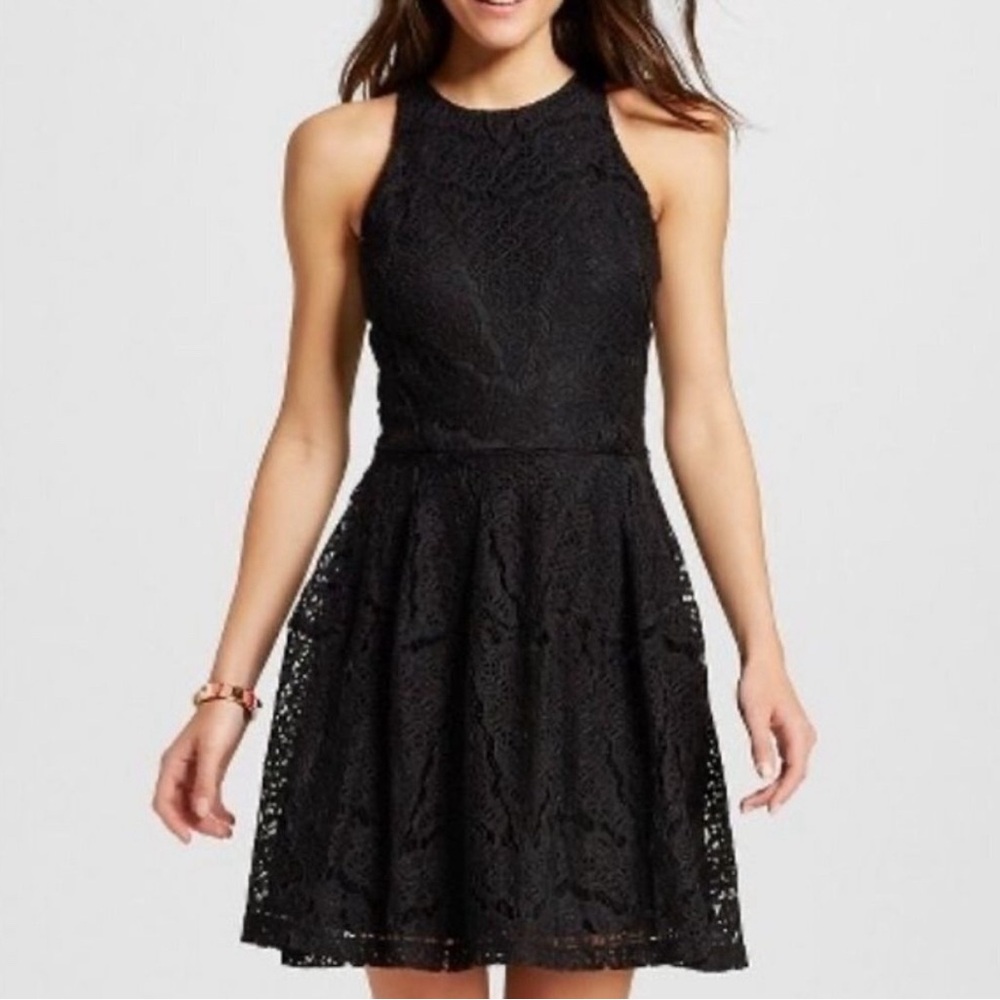 Mossimo black lace mini dress. Size Small.